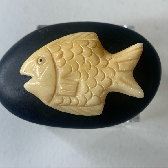 Handmade Other - Natural Bone Carved Fish Fetish Bead Drilled Swimming Tropical Fish 1.5" Vintage